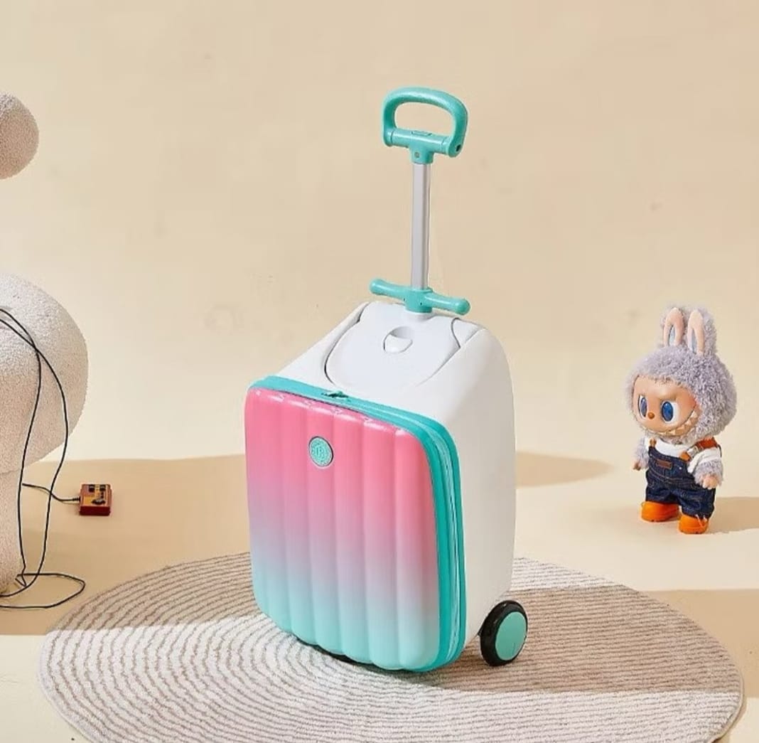 Glide in Comfort: The Ultimate Scoot Stroller for Kids!